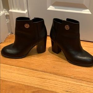 Tory Burch winter booties size 8